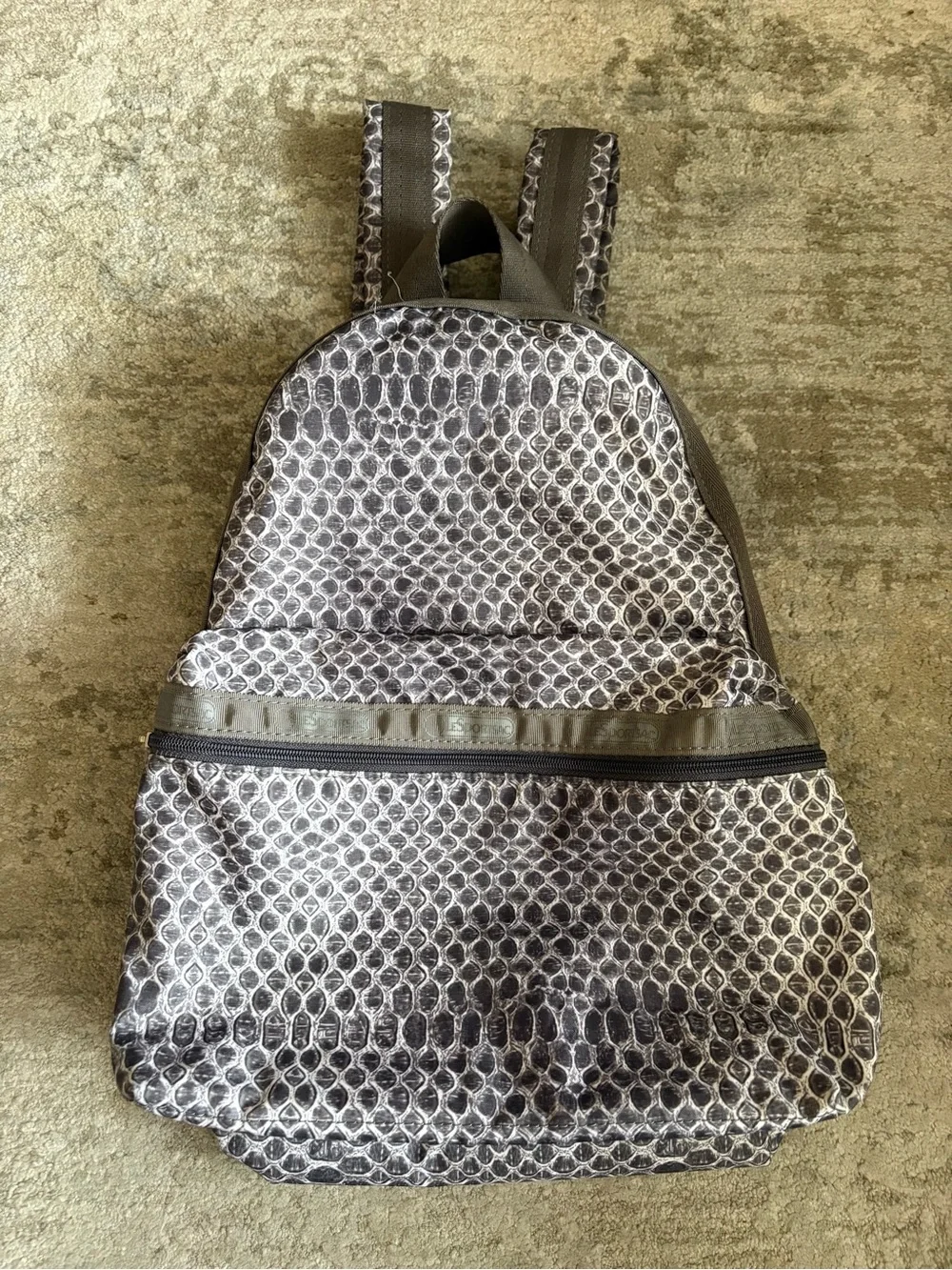 Lesportsac Snake-Print Backpack - Gray & White Compact School Gym Travel (AS-IS)
